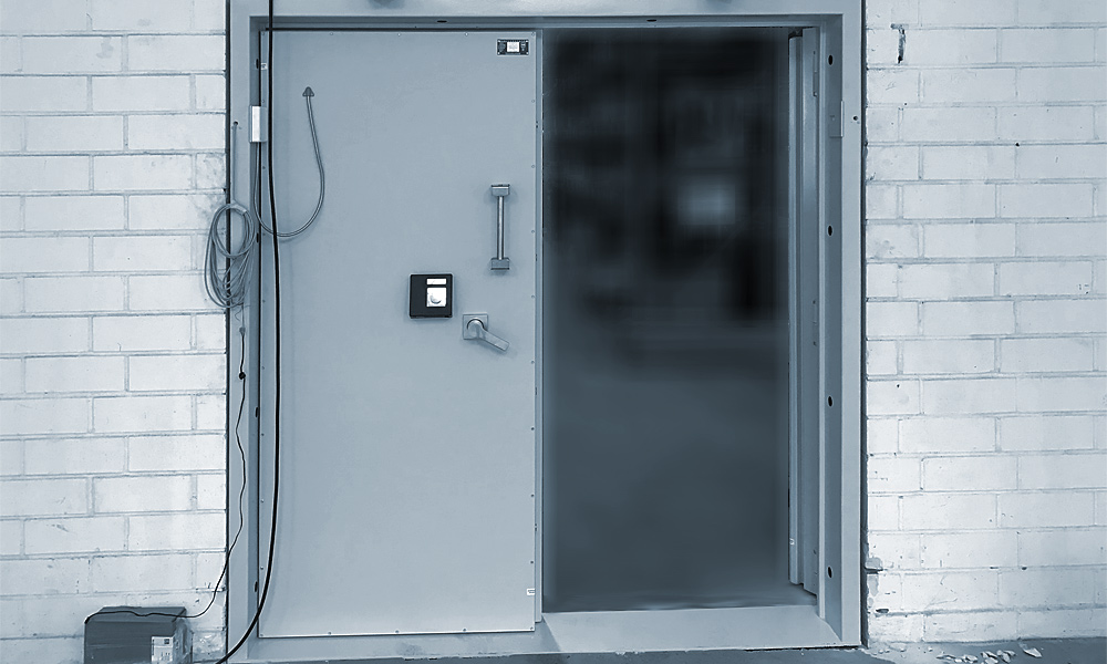 03_tresorraumtuer-2flueglig.jpg